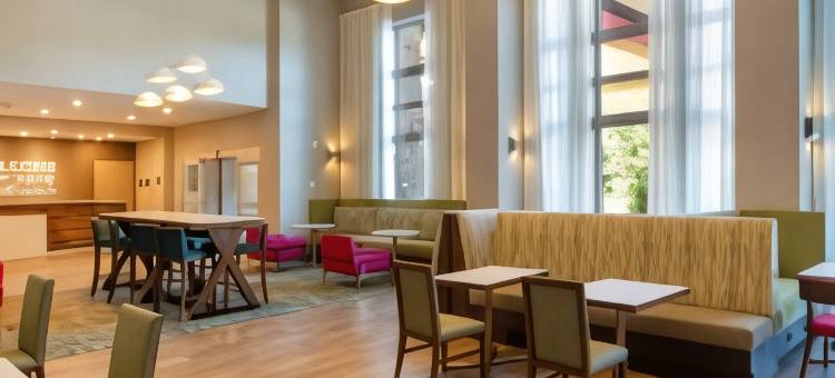 希尔顿欢朋酒店及套房 埃德蒙顿 圣艾伯特(Hampton Inn & Suites by Hilton Edmonton St. Albert)图片