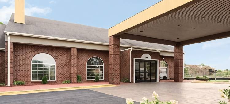 大急流城机场温德姆花园酒店(Wyndham Garden Grand Rapids Airport)图片