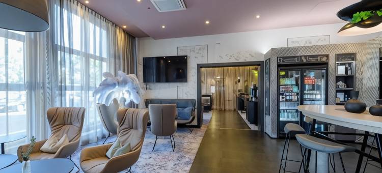 伍兹堡马纽夫美居酒店(Mercure Hotel Wuerzburg am Mainufer)图片