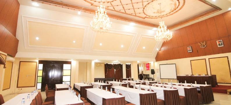 布勒德斯图大酒店(Hotel Grand Situ Buleud)图片