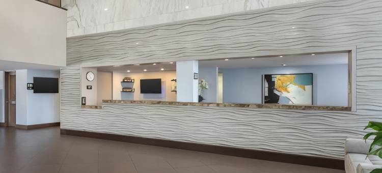 棕榈滩湖群贝斯特韦斯特酒店(Best Western Palm Beach Lakes)图片