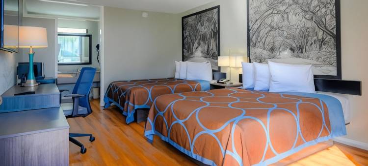 速8酒店-温德姆哈迪维尔萨凡纳北(Super 8 by Wyndham Hardeeville)图片