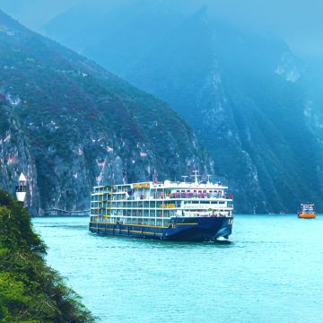 重庆+长江三峡+宜昌4日3晚自由行