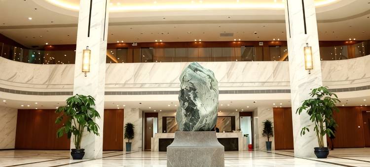 上海体育大学交流中心酒店(长海医院店)图片