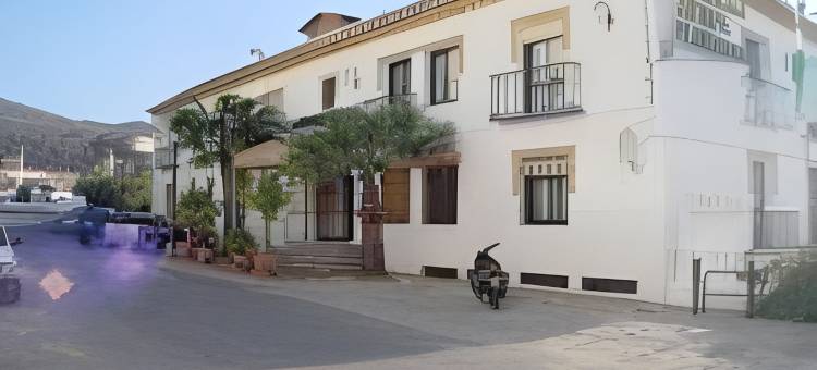 皮拉牙马洛酒店(Apartamentos Playamaro)图片