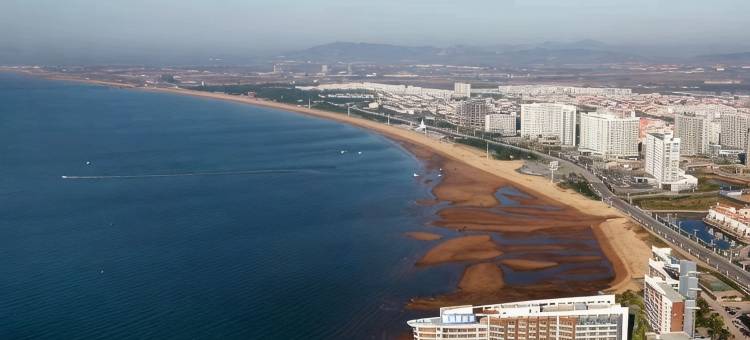 美濠酒店(海阳万米海滩浴场店)图片