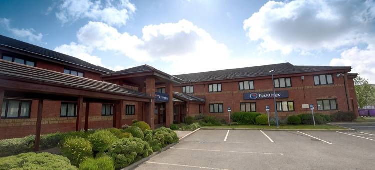 沃特福德旅游景点(Travelodge Waterford)图片