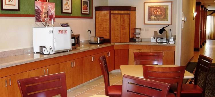 拉斯顿万枫酒店及套房(Fairfield Inn & Suites Ruston)图片