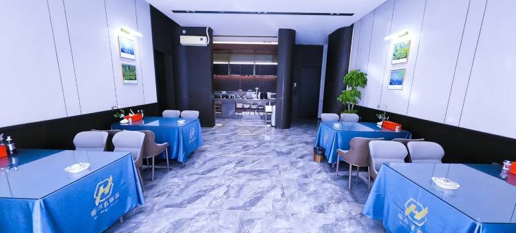 克山希尔曼酒店图片