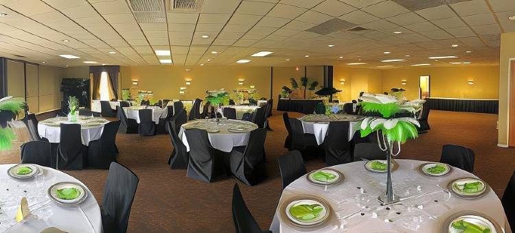 丹维尔温德姆戴斯会议酒店(Days Hotel by Wyndham Danville Conference Center)图片