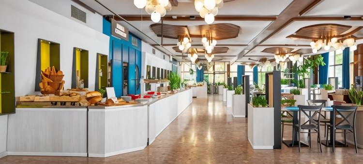 瓦拉马尔阿卡塔尔阳光酒店(Arkada Hotel)图片