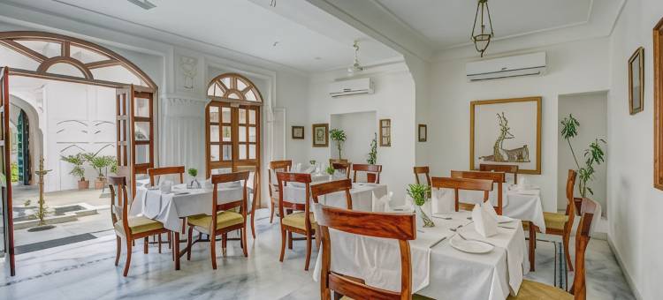 塔拉布冈城堡酒店(Talabgaon Castle Heritage Resort)图片