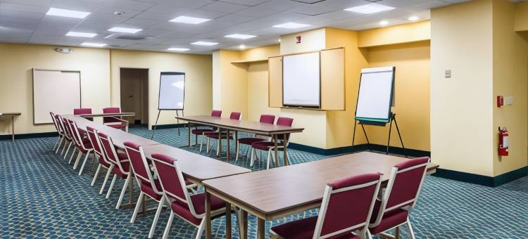 康乃狄格新伦敦6号汽车旅馆- 近娱乐场(Motel 6 Groton, CT)图片