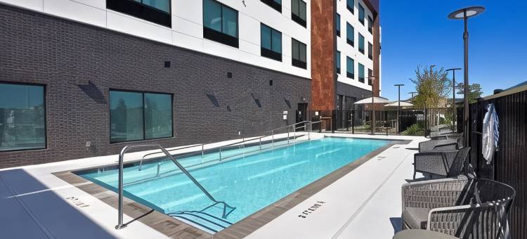 智选假日酒店及套房 - 伍德兰兹地区(Holiday Inn Express & Suites Spring - Woodlands Area)图片