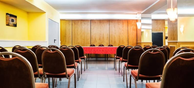 阿尔卡里雅酒店(Hotel Alcarria)图片