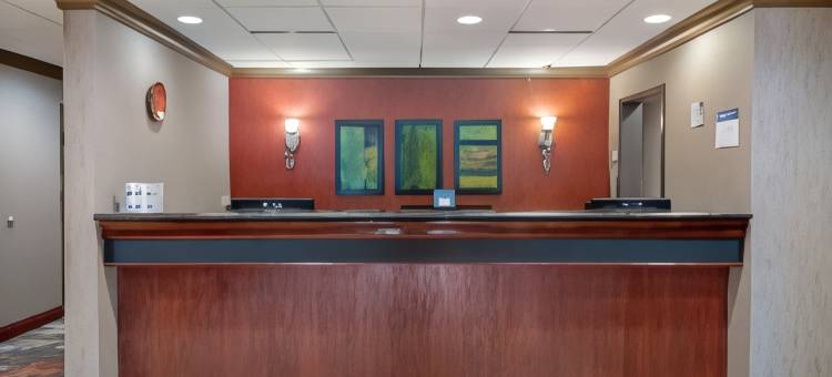 瀑布贝斯特韦斯特优质套房酒店(Best Western Plus Cascade Inn  Suites)图片