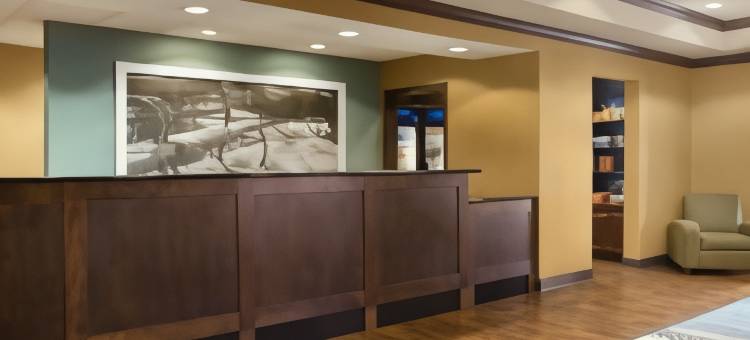 希尔顿欢朋酒店-斯托(Hampton Inn Stow)图片