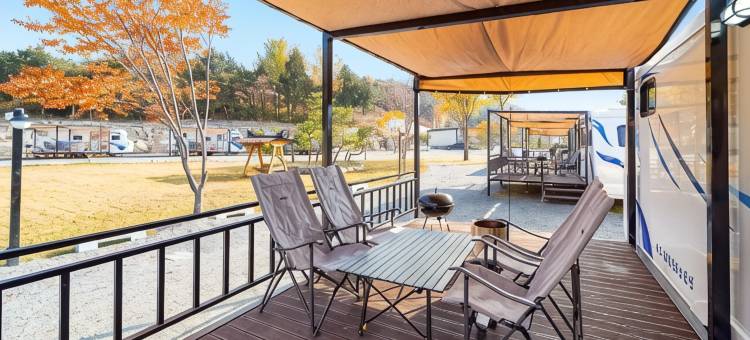 抱川约翰卡拉班豪华露营(Pocheon the John Kara Ban Glamping)图片