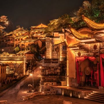 江西南昌+庐山风景名胜区+景德镇+婺源+三清山风景区6日5晚私家团