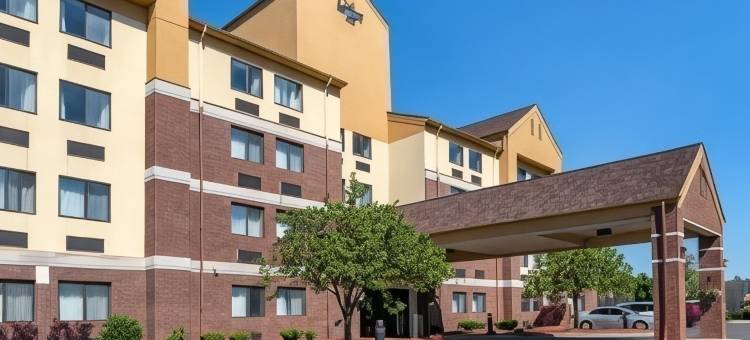 舒适酒店(Comfort Inn Warren)图片