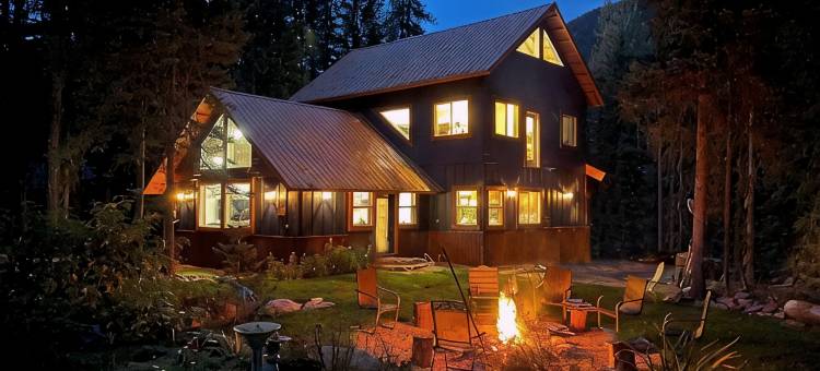 River Run山林小屋-距冰川国家公园20分钟的静谧之所(River Run Lodge - Your Tranquil Retreat 20 minutes from Glacier National Park)图片