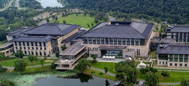 沈阳棋盘山绿地铂瑞酒店图片