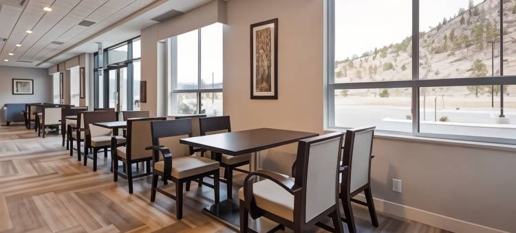梅里特贝斯特韦斯特优质酒店(Best Western Plus Merritt Hotel)图片