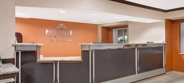 休斯顿麦客达套房酒店(Microtel Inn & Suites by Wyndham Houston)图片