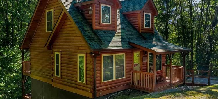 Gatlinburt Perfectly Cozy Cabin for Your Next Adventure with Pool Table Hot Tub图片