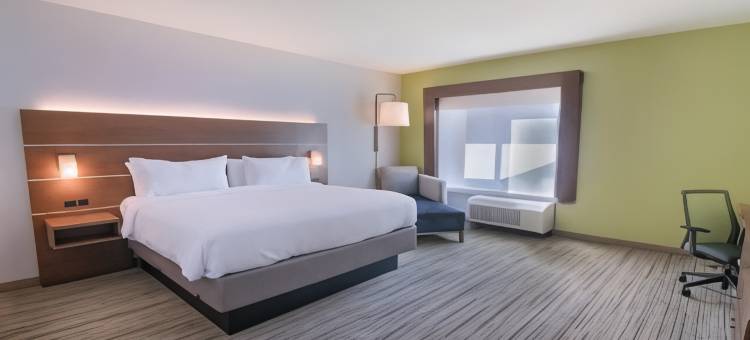 智选假日套房酒店昆西的I - 10(Holiday Inn Express & Suites Quincy I-10)图片