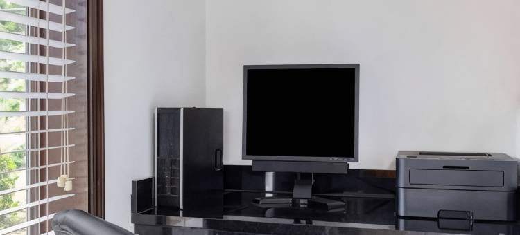 彭萨科拉西温德姆戴斯酒店(Days Inn by Wyndham Pensacola I-10)图片