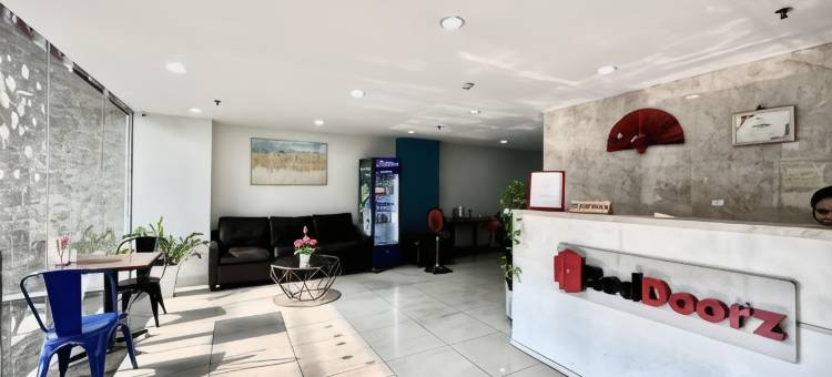 翡翠酒店(The Jade Hotel Near Tan Son Nhat Airport)图片