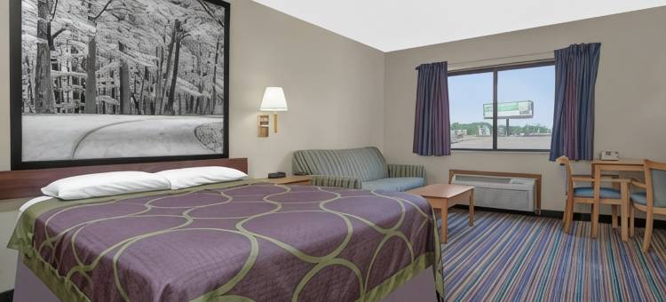 埃文斯维尔东速8酒店(Super 8 by Wyndham Evansville East)图片