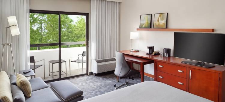 亚特兰大周界中心万怡酒店(Courtyard Atlanta Perimeter Center)图片