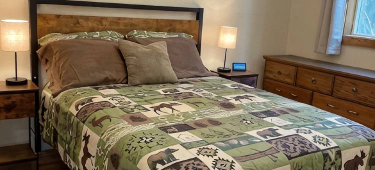 River Run山林小屋-距冰川国家公园20分钟的静谧之所(River Run Lodge - Your Tranquil Retreat 20 minutes from Glacier National Park)图片