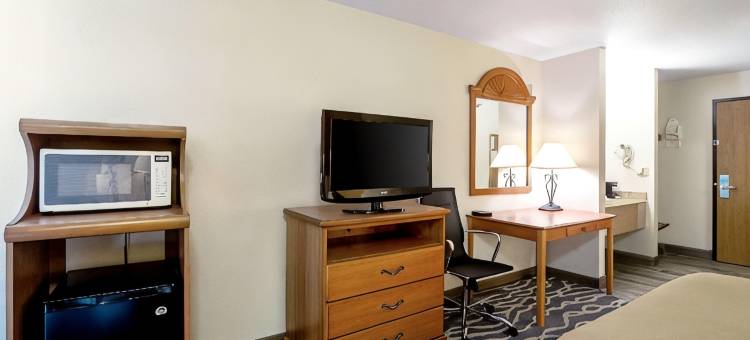 速8酒店 休伦(Quality Inn Huron)图片