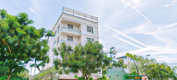 绿园公寓酒店-距海滩5米(Green Garden Residence Hotel)图片