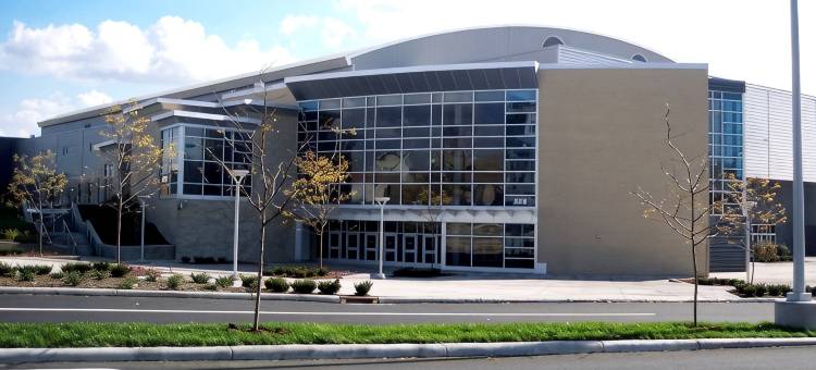智选假日酒店及套房 扬斯敦西 - 奥斯丁镇 IHG(Holiday Inn Express & Suites YOUNGSTOWN WEST - AUSTINTOWN by IHG)图片