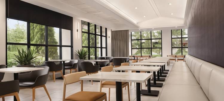 西雅图机场丽筠酒店(Radisson Hotel Seattle Airport)图片