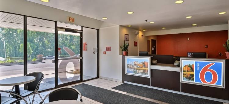 波士顿北6号汽车旅馆 - 丹佛斯(Motel 6 Danvers, MA - Boston North)图片