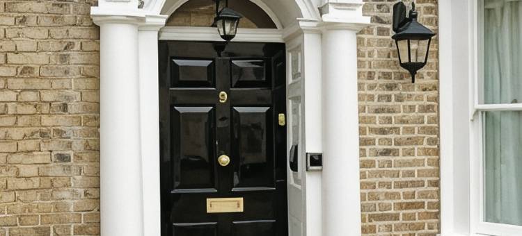 Ezestays的老城区房子(Old Town House Hotel)图片