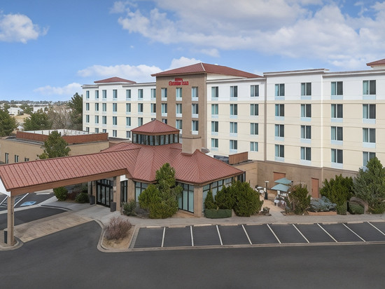 丹佛高原牧场希尔顿花园酒店