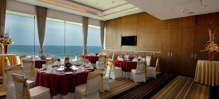 维沙卡帕特南巴郎海滩诺富特酒店(Novotel Visakhapatnam Varun Beach)图片