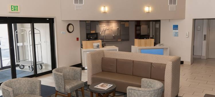 智选假日套房酒店麦迪逊(Holiday Inn Express & Suites Madison)图片