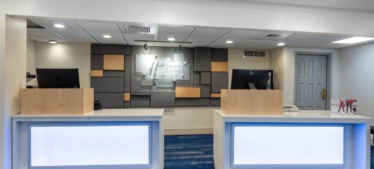 普鲁士王镇智选假日套房酒店(Holiday Inn Express & Suites King of Prussia)图片