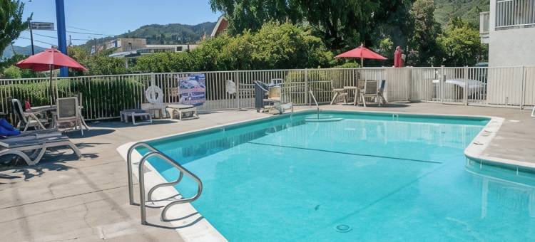 尤凯亚6号汽车旅馆(Motel 6 Ukiah, CA)图片