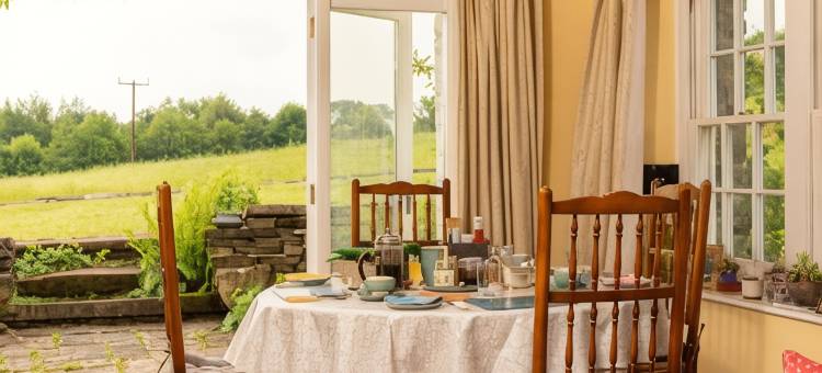 奥蒂布莱恩农场小屋和民宿(Alltybrain Farm Cottages and B&B)图片