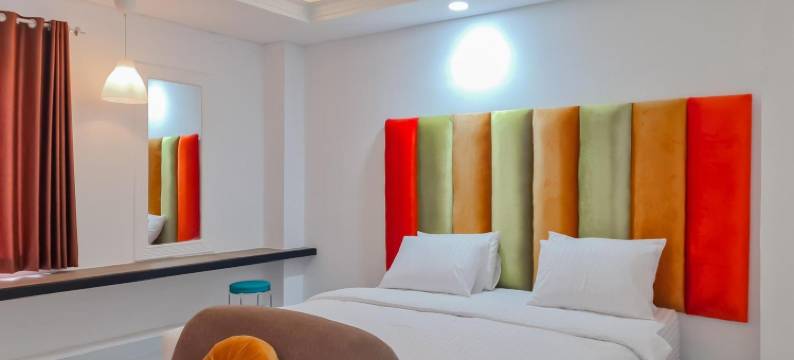 芝坎佩萨巴拉亚桑斯大酒店(Sans Hotel Grand Sabaraya Cikampek)图片