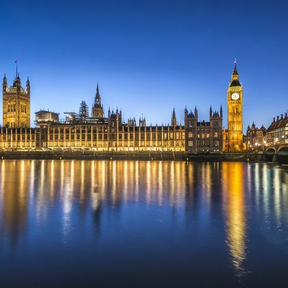 伦敦+温莎城堡+牛津+利物浦+爱丁堡+约克+林肯+剑桥10日9晚私家团