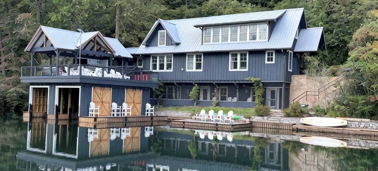 拉班湖度假屋-经典湖畔住宅及船屋(Lake Rabun Rental - Classic Waterside Home and Boathouse)图片
